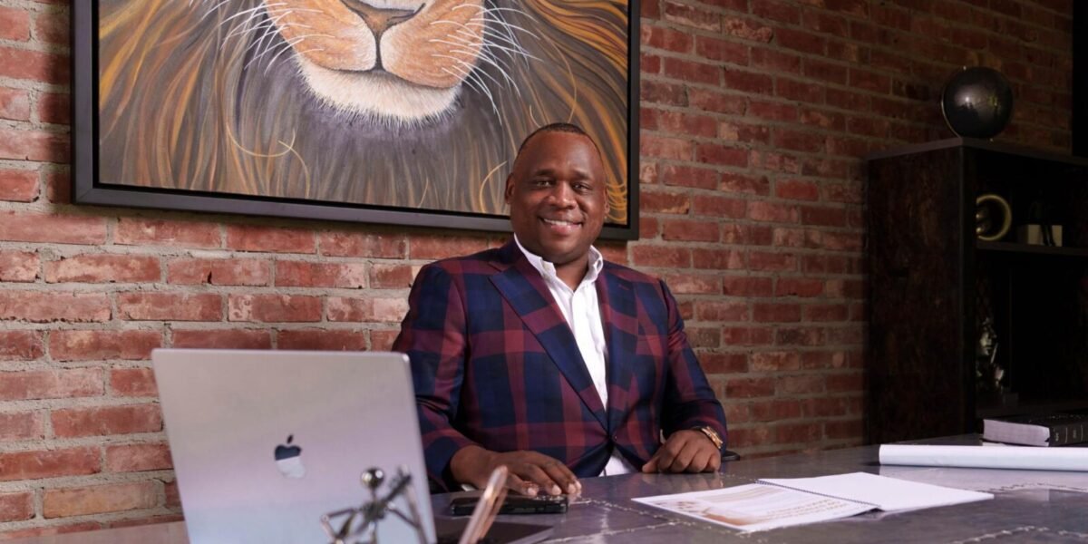 Antwann Richardson Is Making His Back 9 His Best 9—and Helping Others Do the Same