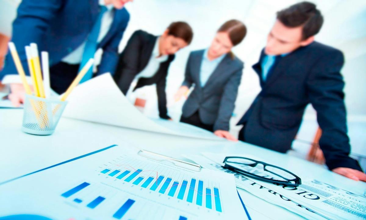 Money Intelligence — 401(k) plan dashboard
